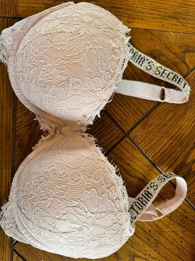 Victoria’s Secret Lace Push-Up Bra rhinestone straps Blush Pink Big Sexy